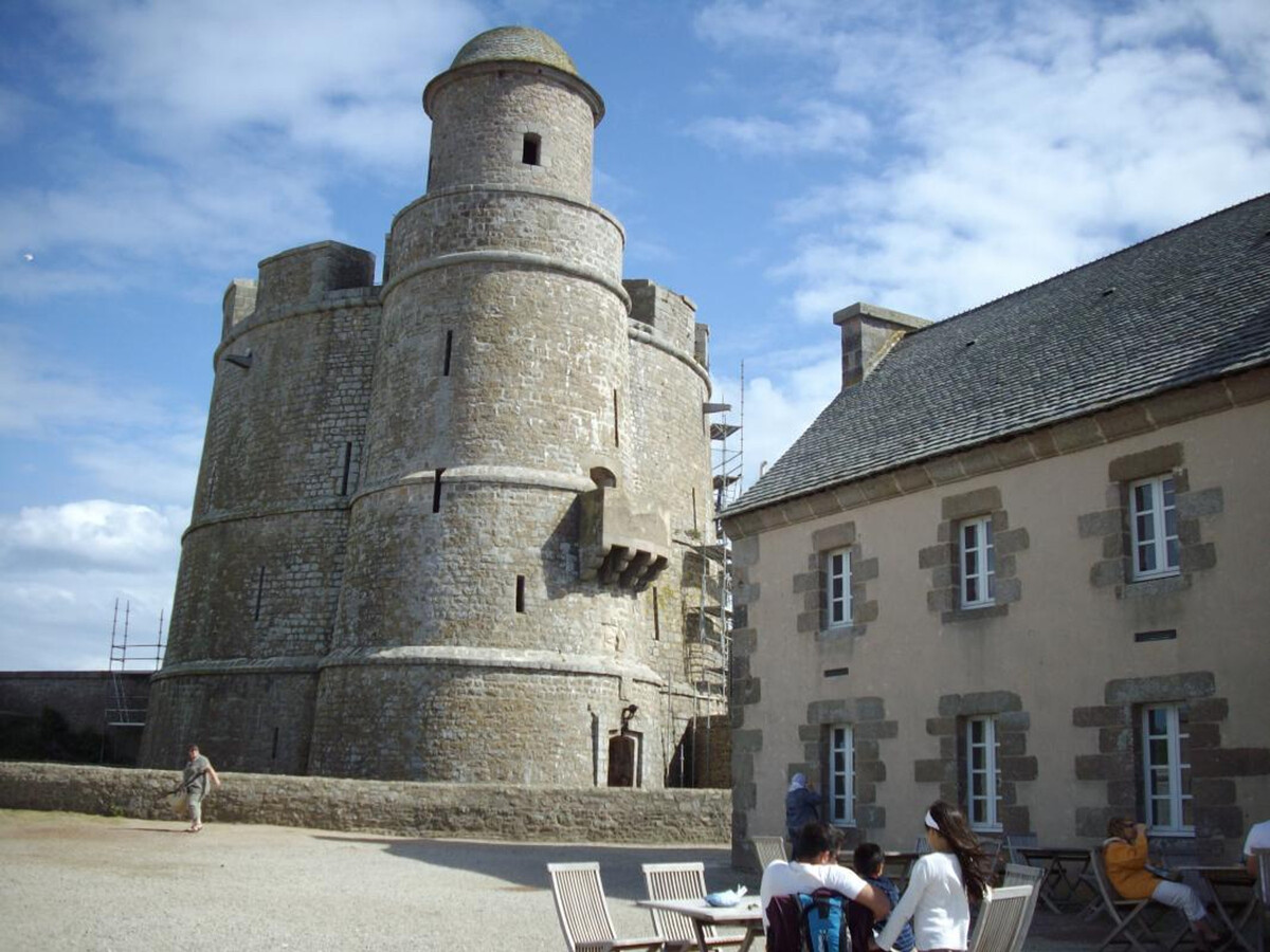 Appartement familial centre Saint-Vaast-la-Hougue, 50m du port - Photo 13