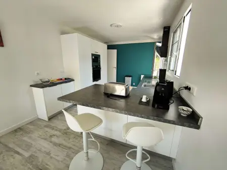 Villa rénovée 100 m² - Petit-Piquey, 4 chambres, jardin 1000 m² : photo 7