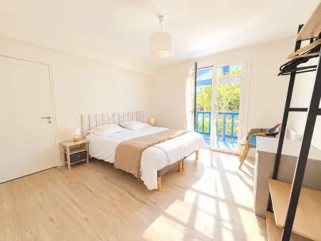 Villa rénovée 100 m² - Petit-Piquey, 4 chambres, jardin 1000 m² : photo 12