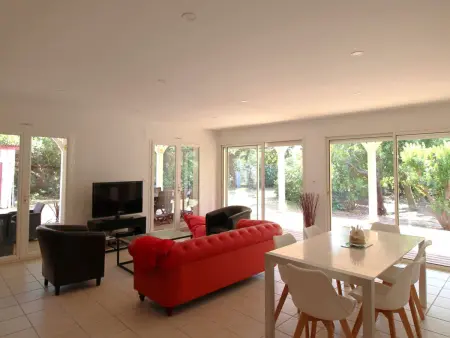 Villa familiale au Cap Ferret: face aux dunes, proche plage, grand jardin et terrasse, 10 pers : photo 8