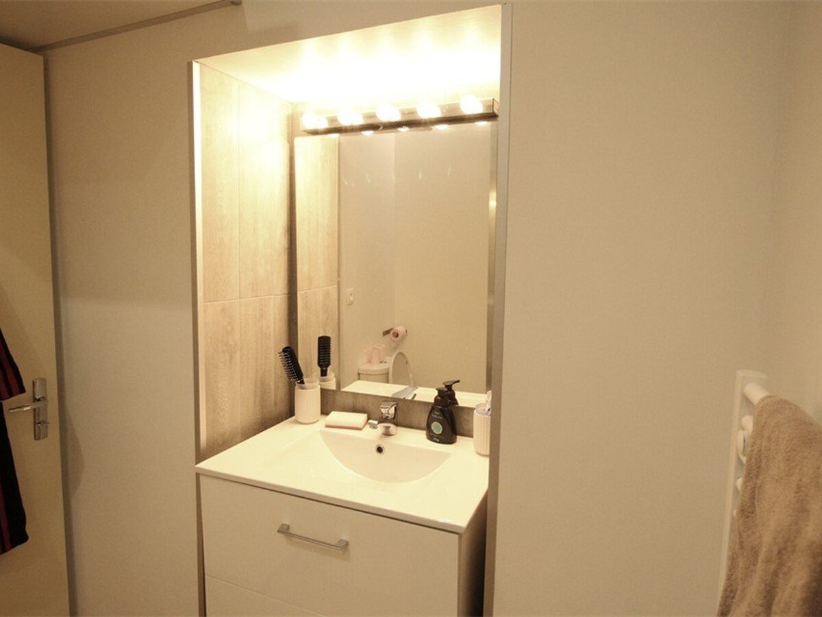 Luxueux T3 Centre-Ville, 4 Pers, Proche Thermes et Télécabine - Photo 5