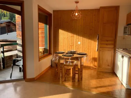 Studio 26m² Morzine, 4 couchages, balcon et tennis - Photo 2