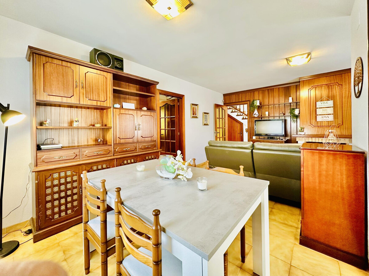 Villa 4 chambres à Santa Cristina d'Aro, golf à 1,8 km - Photo 13