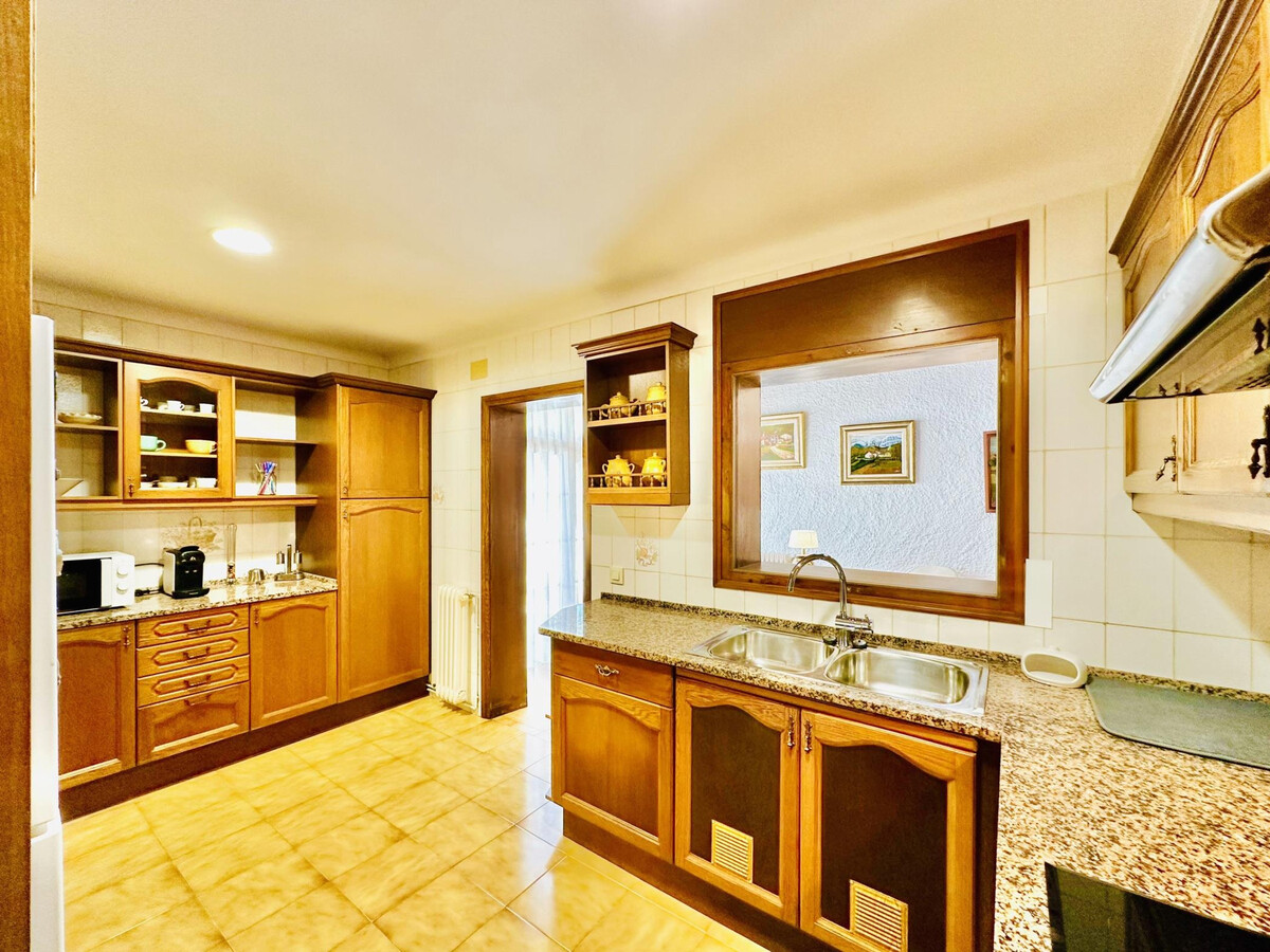 Villa 4 chambres à Santa Cristina d'Aro, golf à 1,8 km - Photo 16