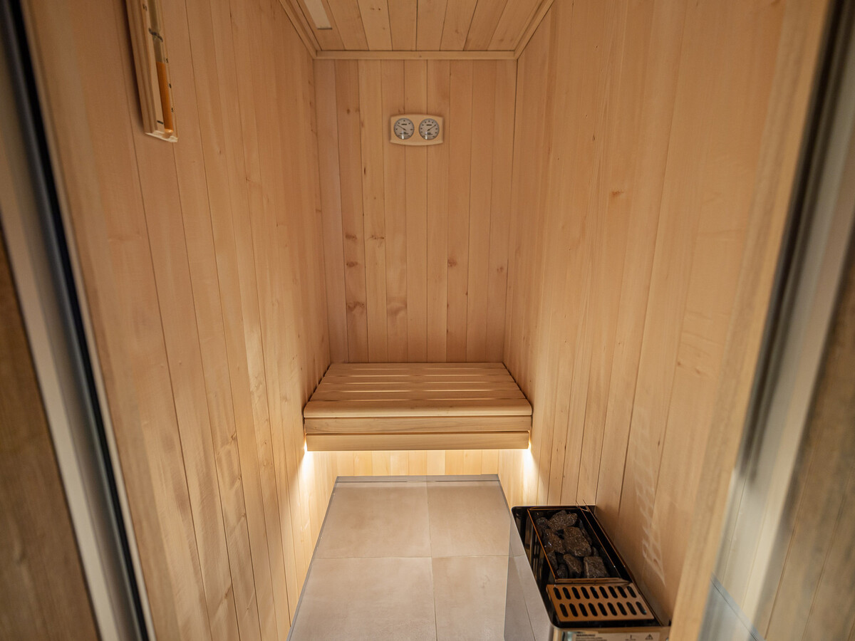 Appartement 8 pers. Méribel avec sauna et parking couvert - Photo 11