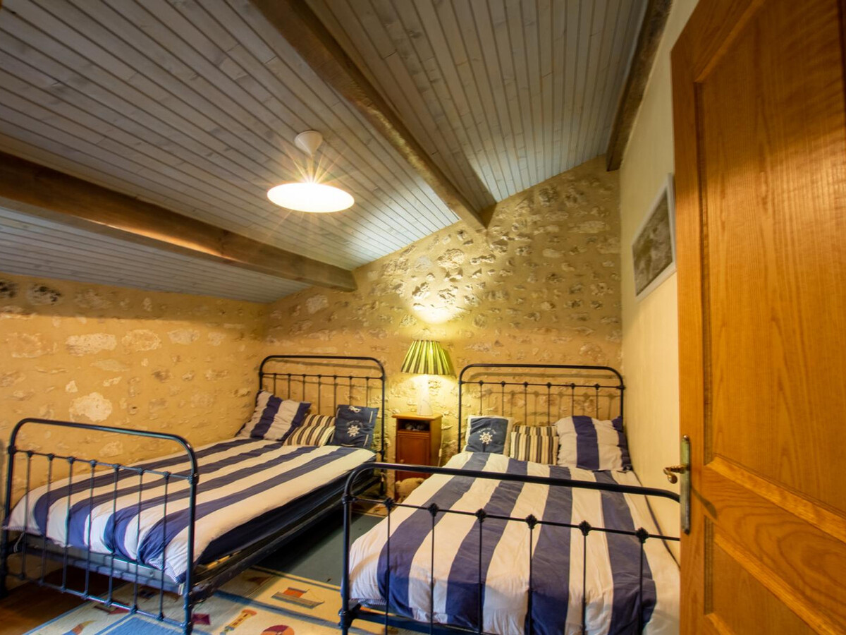 Gîte pierre 6 pers. piscine chauffée à Mareuil - Photo 8