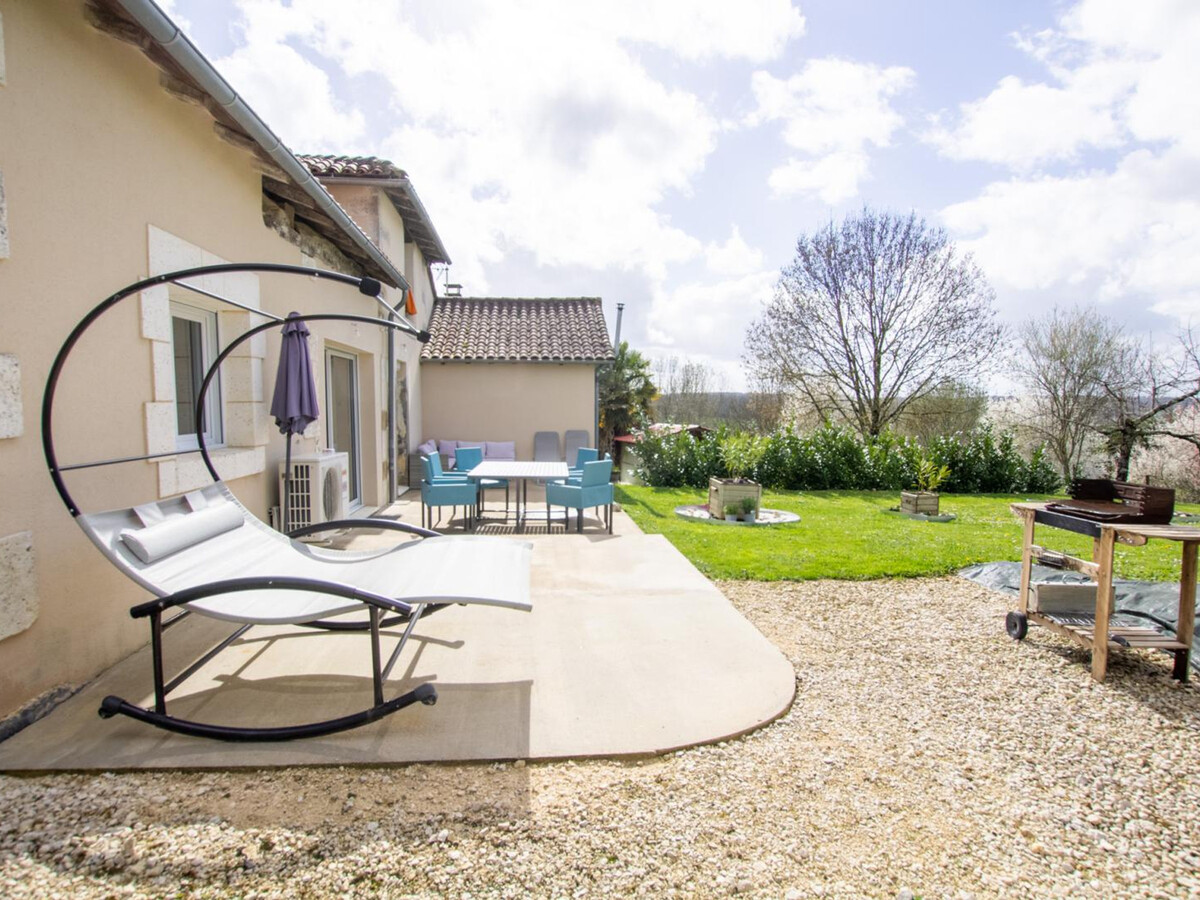 Gîte climatisé 4 pers, jardin 800 m² et parking - Photo 1