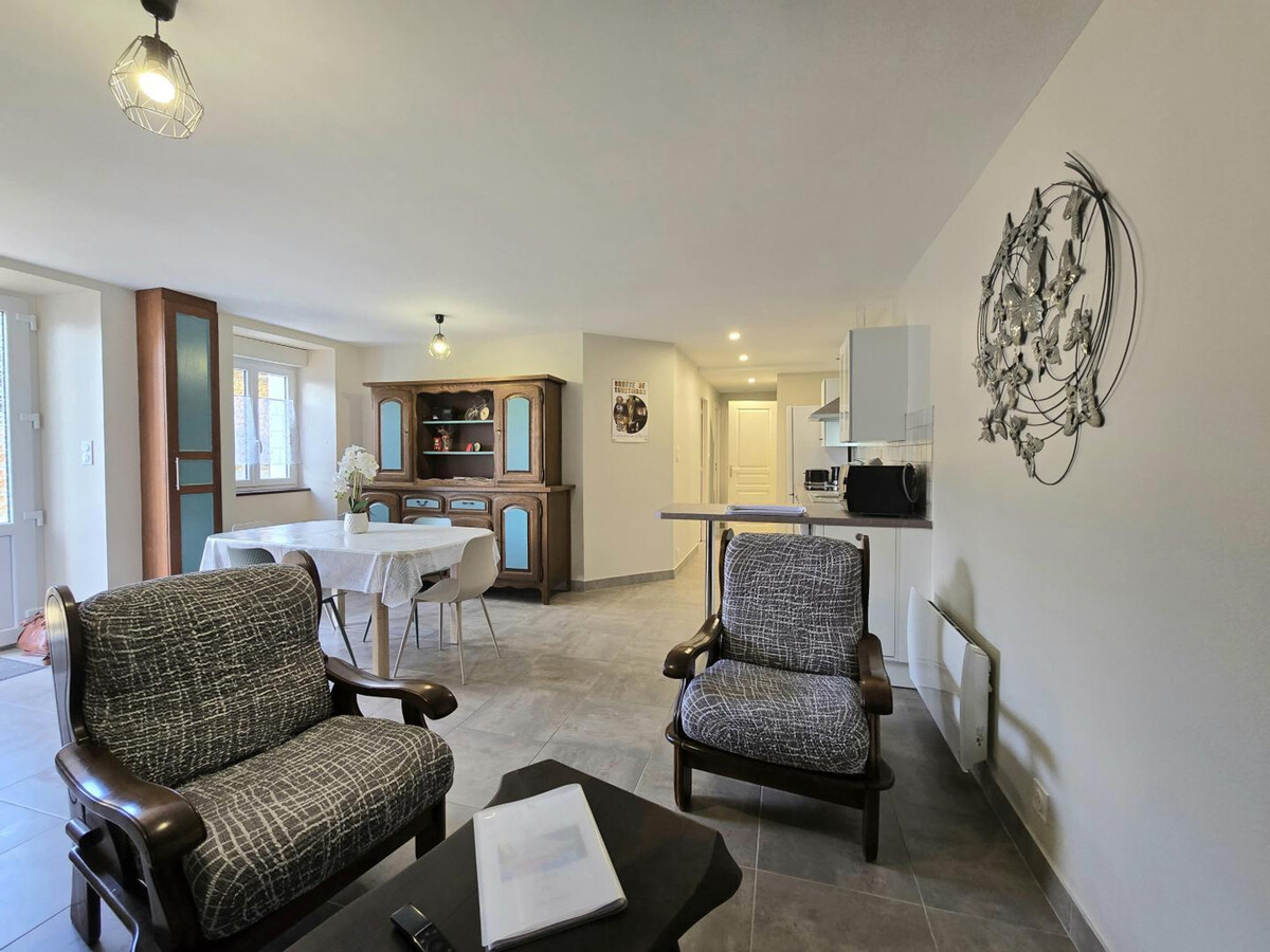 Gite rural 60 m² avec jacuzzi privatif, à Génis - Photo 8