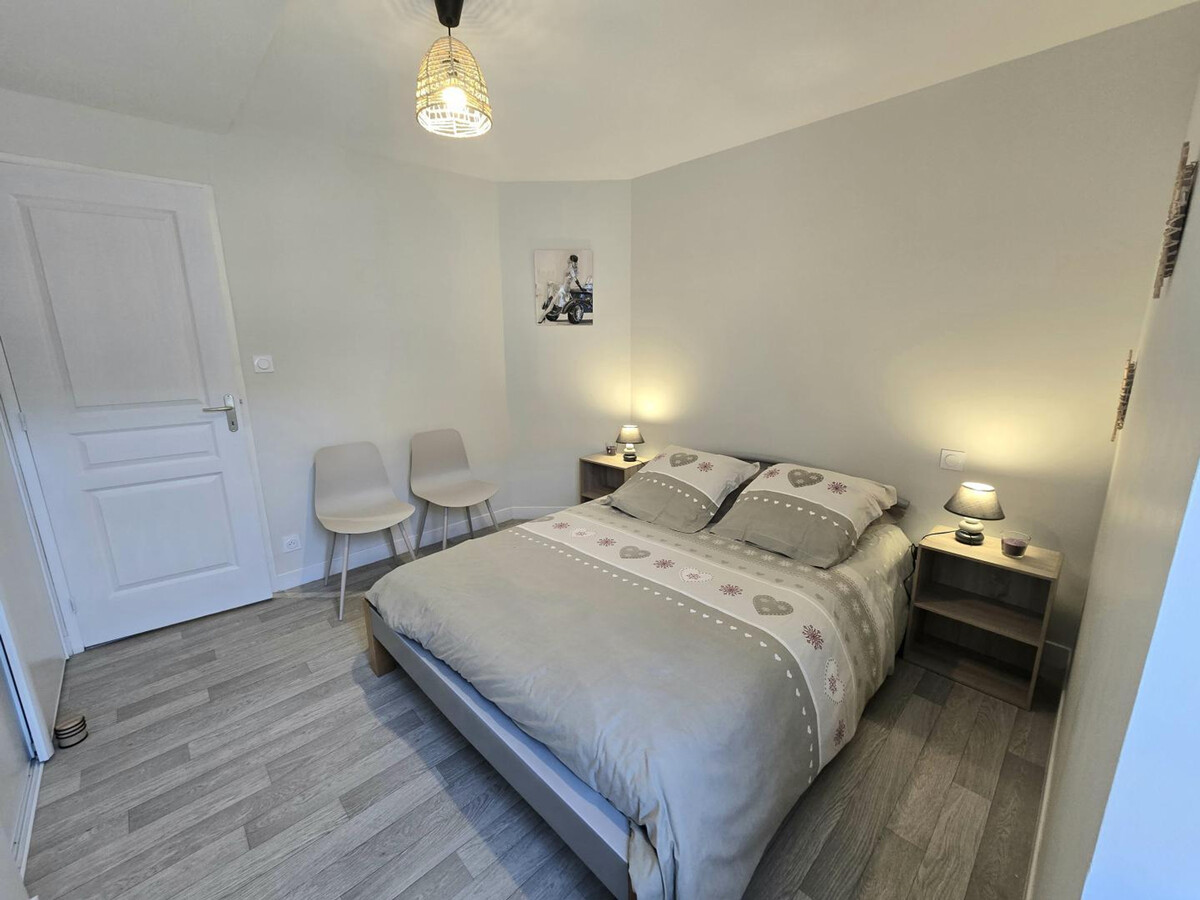 Gite rural 60 m² avec jacuzzi privatif, à Génis - Photo 10