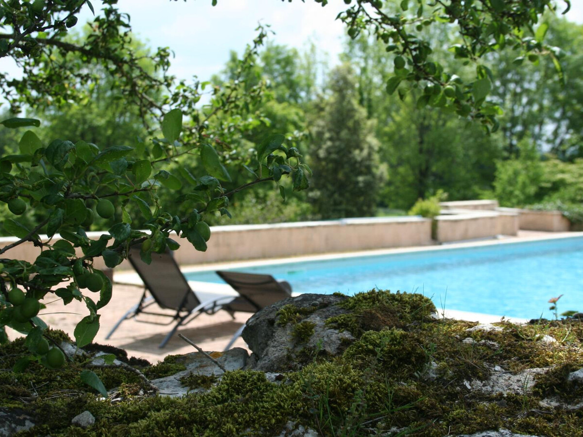 Gîte indépendant Périgord : piscine 14x7m et jardin 1000m² - Photo 12