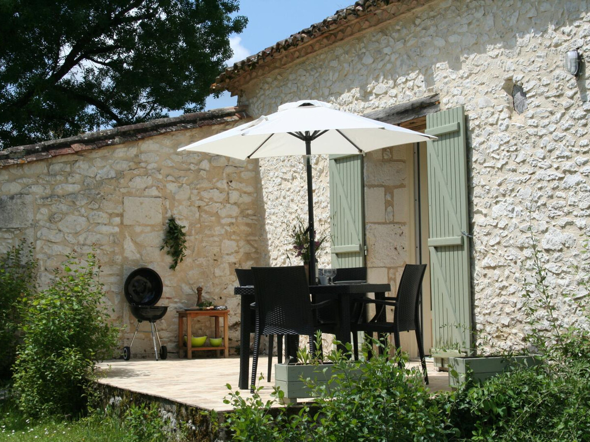 Gîte indépendant Périgord : piscine 14x7m et jardin 1000m² - Photo 15
