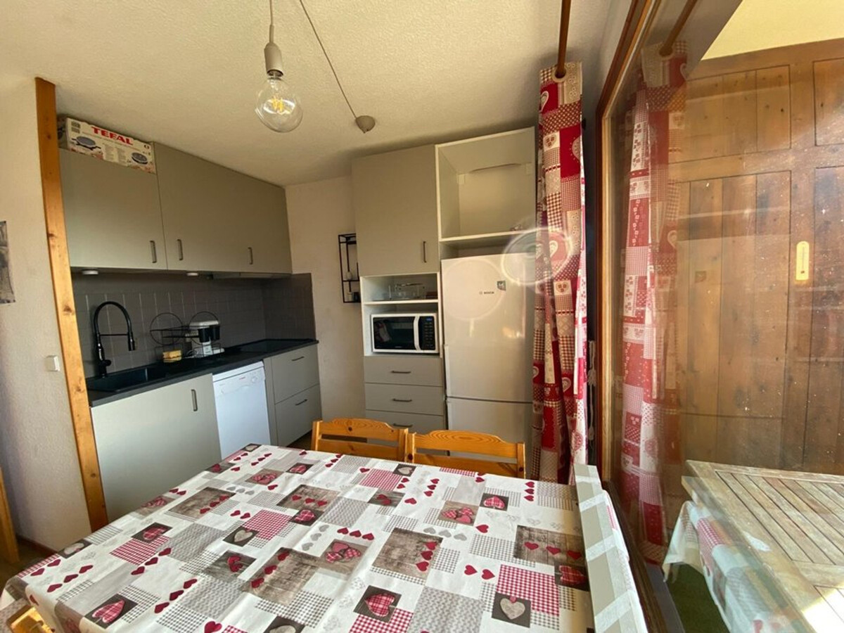 Appartement 4 pers. à 200 m des pistes, parking et casier à ski - Photo 2