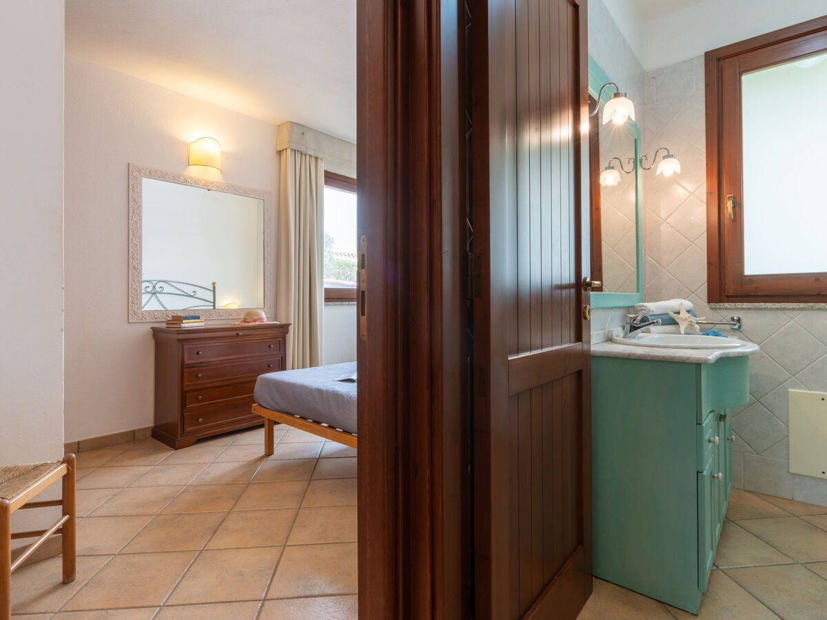 Villa Carlo à Villasimius : 4 chambres, 400 m de la mer - Photo 18