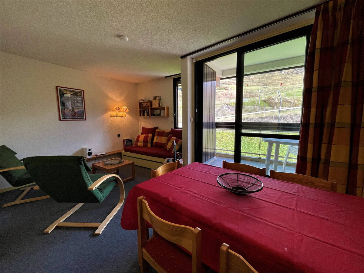 Appart 4 pers aux Menuires, skis aux pieds, balcon SE - Photo 3