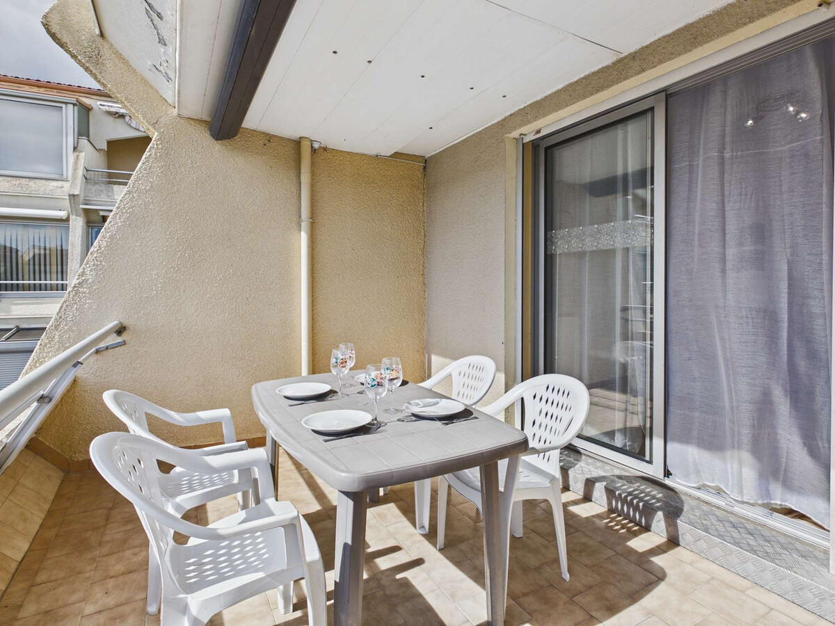 T2 Marseillan-Plage : Terrasse, Piscine et Parking - Photo 2
