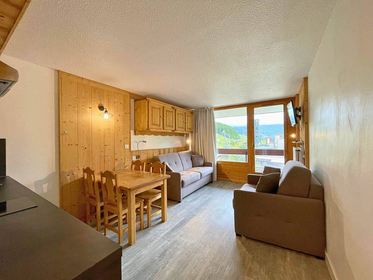 Studio 3 pers. La Croisette aux Menuires, balcon sud - Photo 1