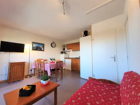 Appartement 2 pièces au Dévoluy, balcon sud-est et pistes à 100 m : photo 4