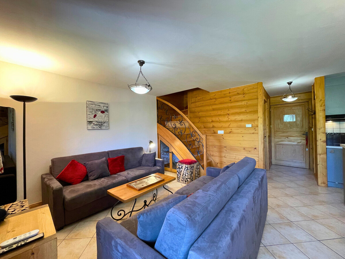 Triplex 5 pièces 10 pers, balcon sud-ouest, casier à skis - Photo 2