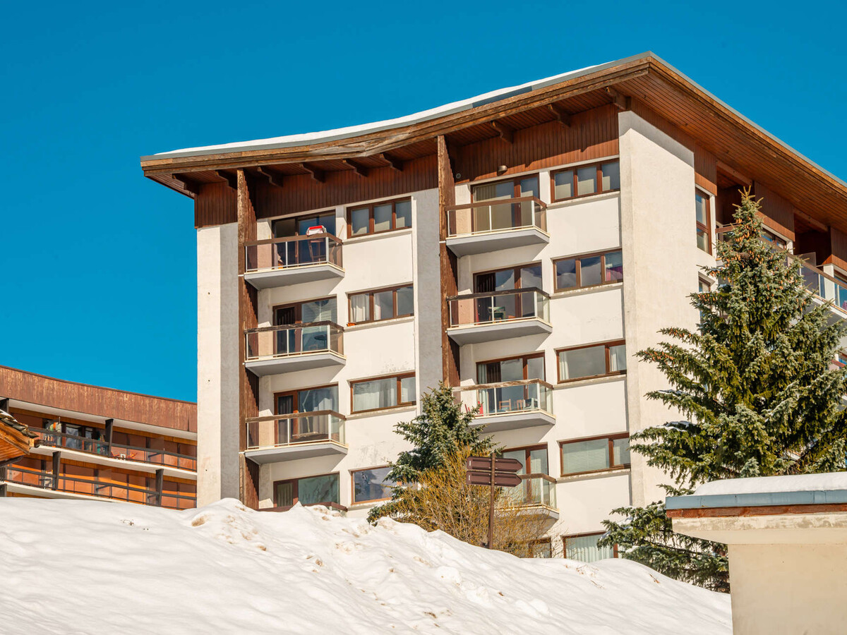 T2 rénové 3* Tignes, terrasse sud avec vue lac - Photo 17