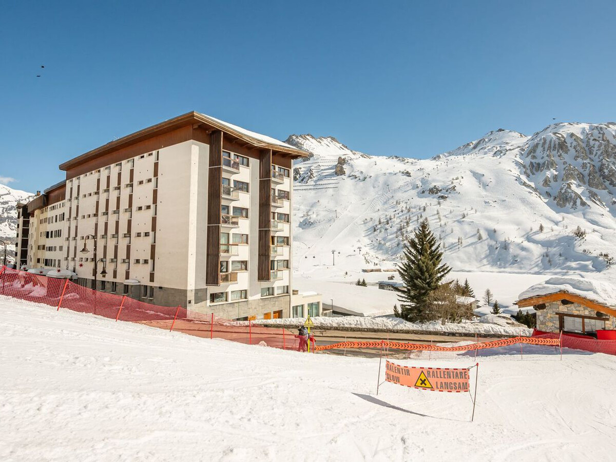 T2 rénové 3* Tignes, terrasse sud avec vue lac - Photo 19