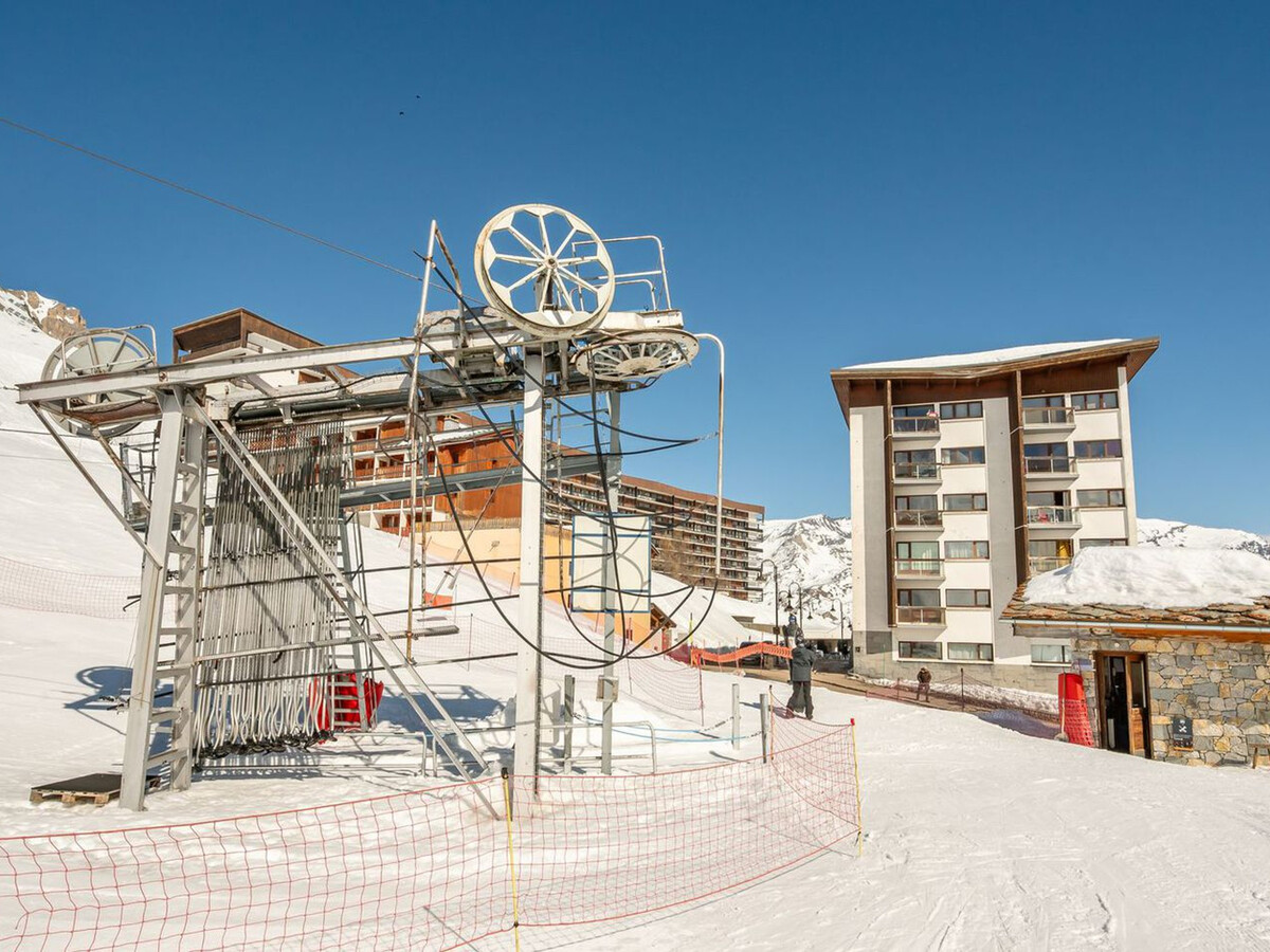 T2 rénové 3* Tignes, terrasse sud avec vue lac - Photo 22