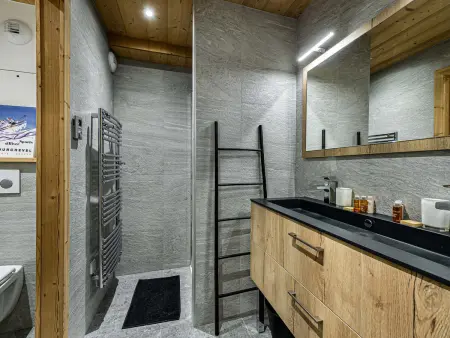 Appartement moderne Courchevel 4 pers, parking, wifi : photo 9