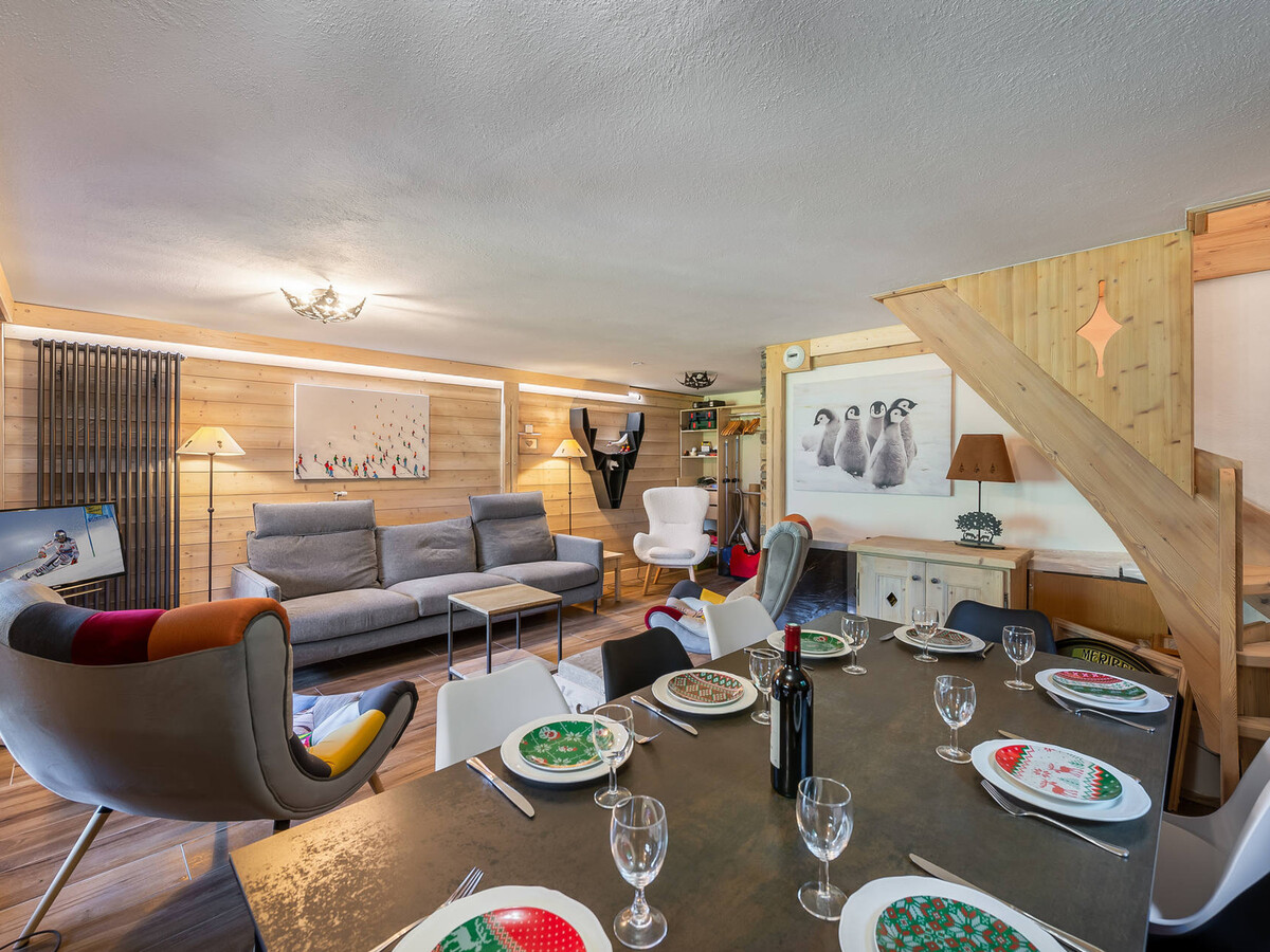 Duplex 84m² skis aux pieds avec piscine à Méribel - Photo 4