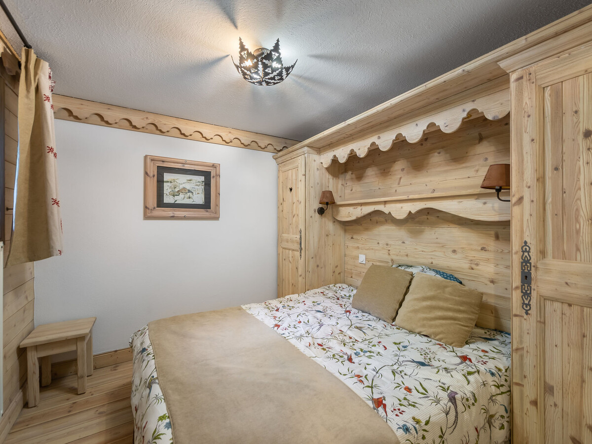 Duplex 84m² skis aux pieds avec piscine à Méribel - Photo 8