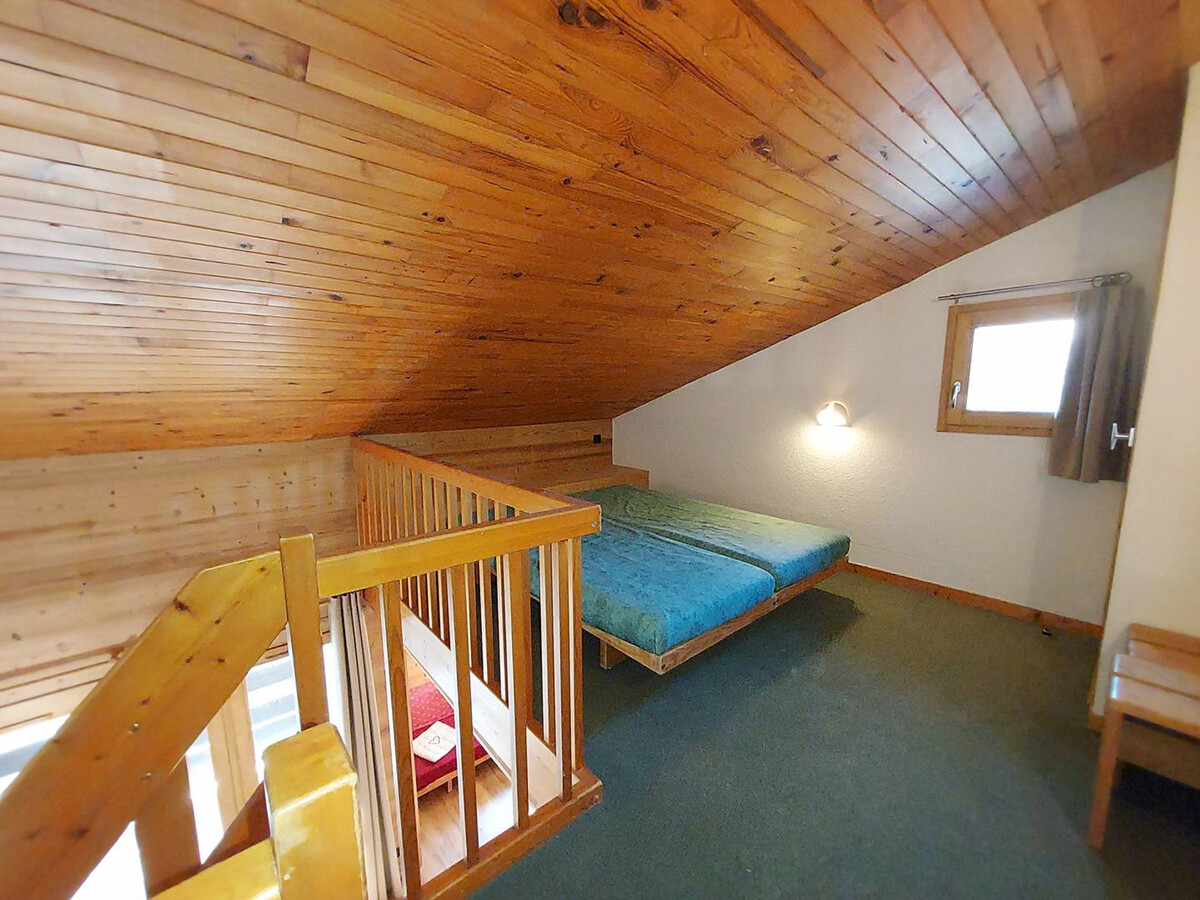 Duplex 50m² à 20m des pistes, balcon ouest, casier skis - Photo 6