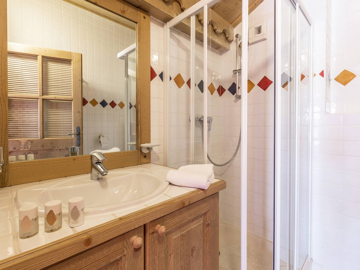 Duplex 125 m² pied de pistes avec spa et piscine - Photo 9