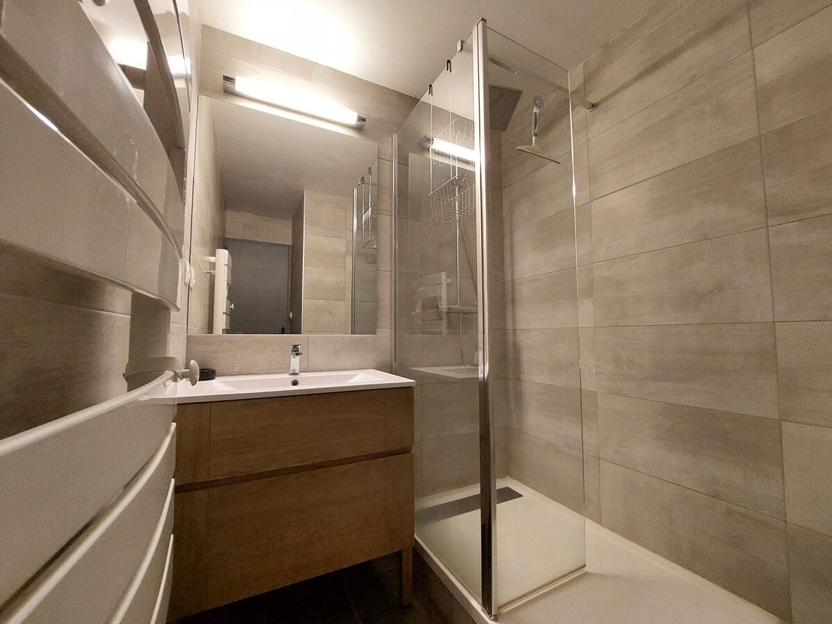 Appartement 6 pers aux Deux Alpes, balcon Sud pied des pistes - Photo 4