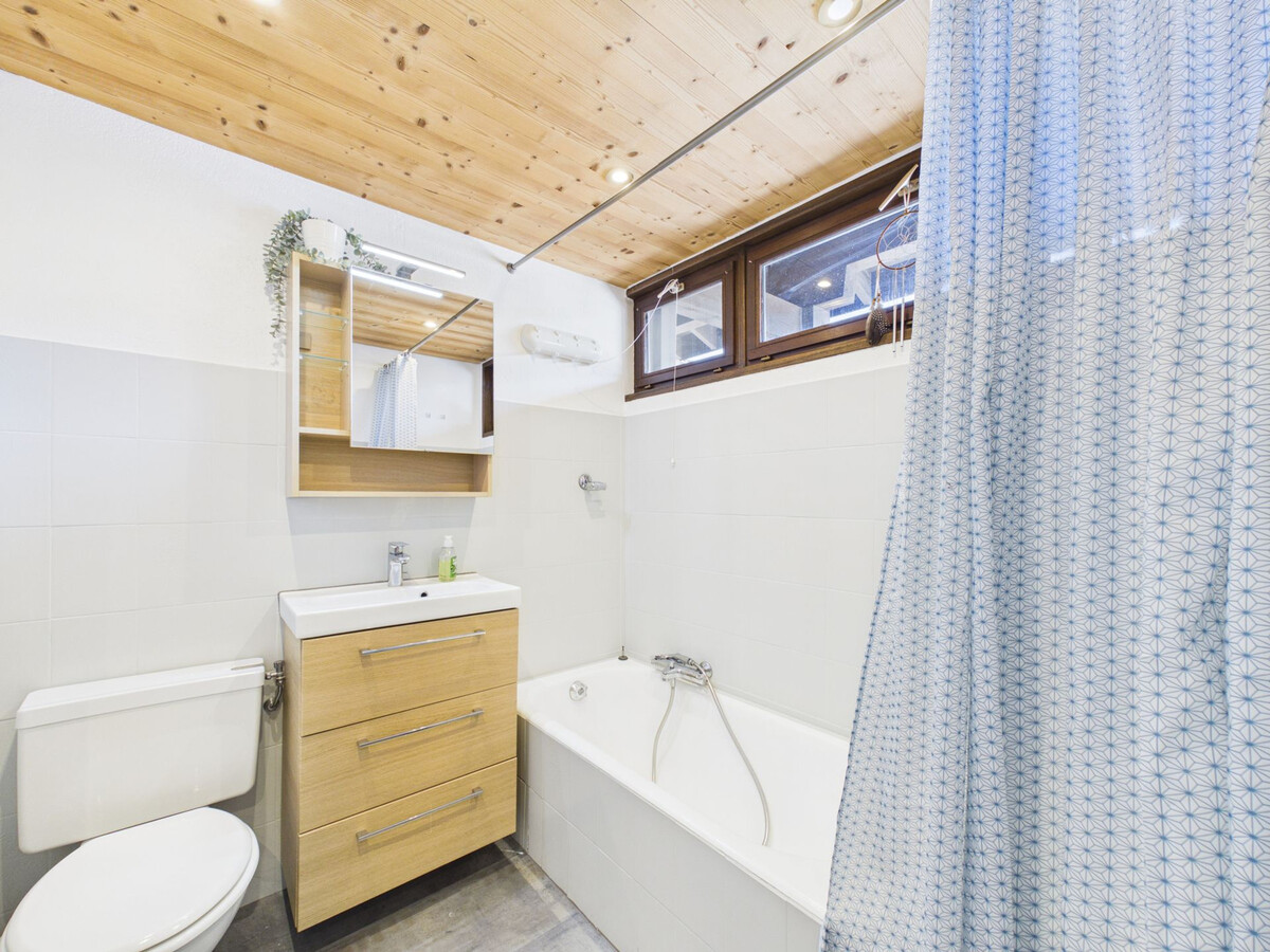 Appartement 6 personnes rénové, 300 m télécabine - Photo 9