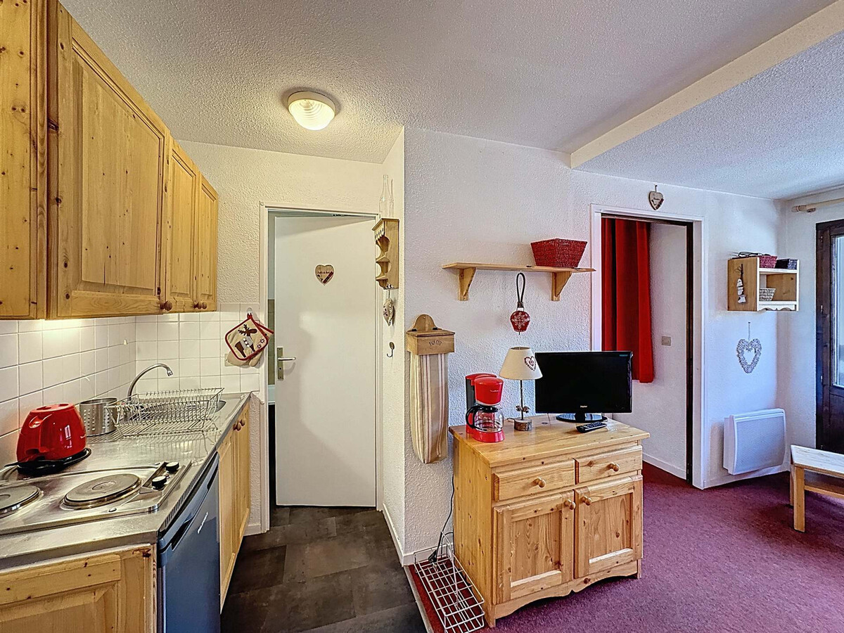 Appartement ski aux pieds aux Menuires, balcon vue lac - Photo 6