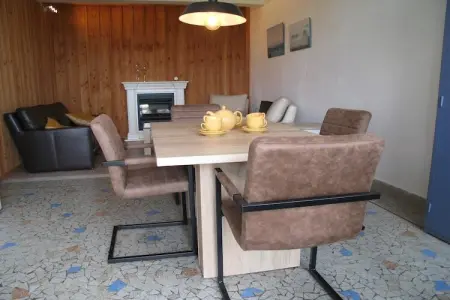 Appartement 3 pers à Cuzy, piscine chauffée partagée : photo 5