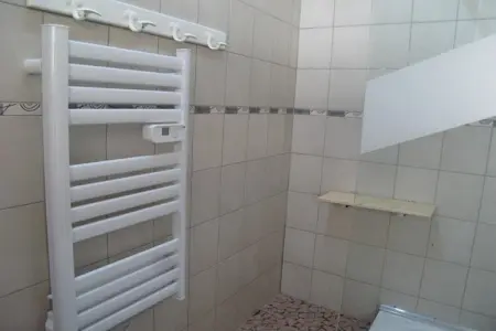 Appartement 3 pers à Cuzy, piscine chauffée partagée : photo 22