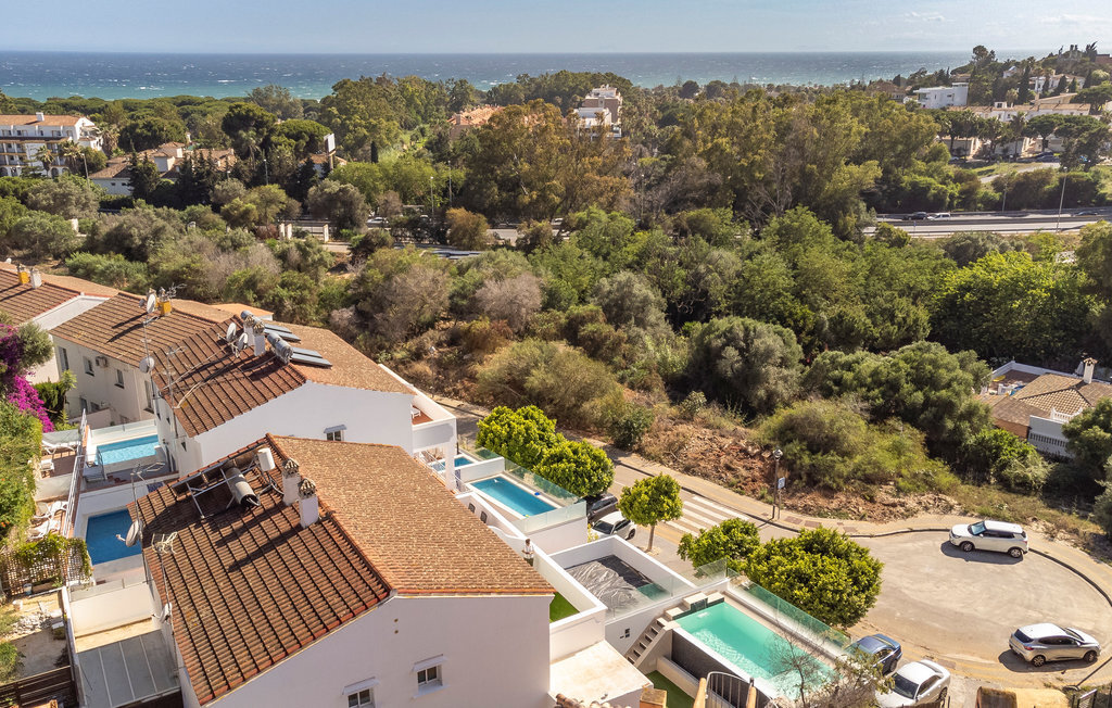 Maison 5 chambres avec piscine privée près de la plage - Photo 2