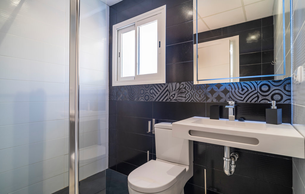 Maison 5 chambres avec piscine privée près de la plage - Photo 23
