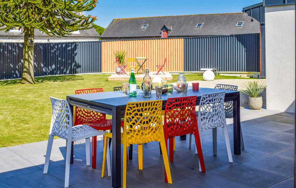 Maison 6 personnes avec piscine intérieure au Vieux-Bourg - Photo 13