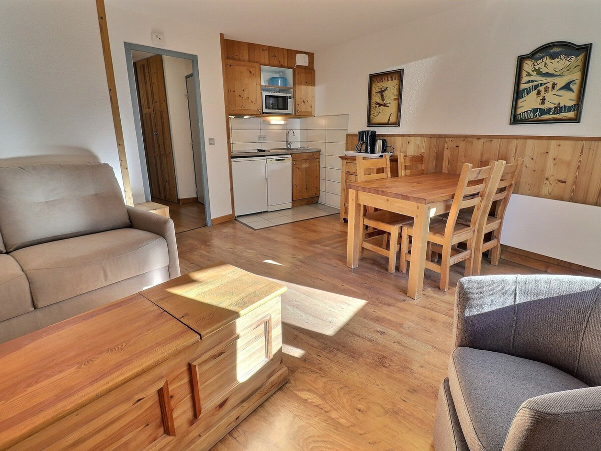 Appart 2P skis aux pieds, balcon, La Tania - Photo 2