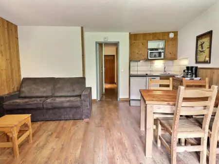 Location appartement à La Tania, 2 Pièces Confortable, Skis aux Pieds, Proche Commerces