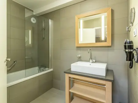 Appartement 3 chambres Vue pistes, piscine & spa aux Arcs : photo 11