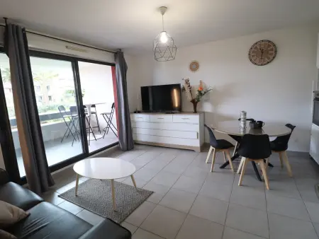 T2 40m² avec WiFi, parking et vue piscine à Sète : photo 2