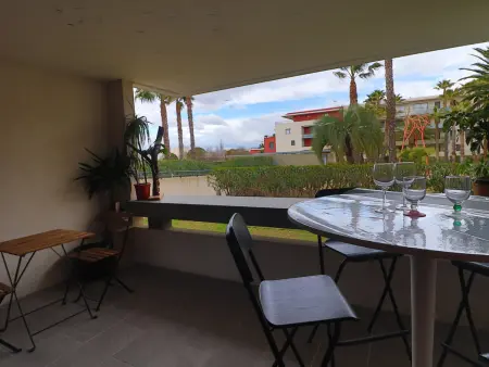 T2 40m² avec WiFi, parking et vue piscine à Sète : photo 4