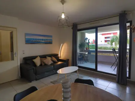 T2 40m² avec WiFi, parking et vue piscine à Sète : photo 5