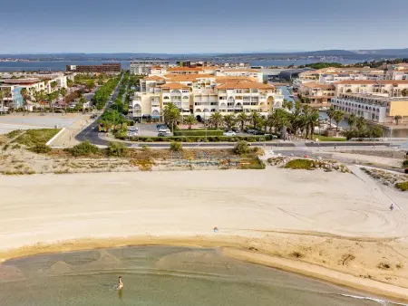 T2 40m² avec WiFi, parking et vue piscine à Sète : photo 15