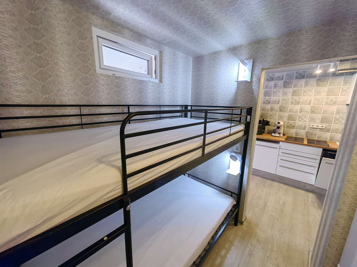 Studio rénové 30m² avec terrasse à 1km de la plage - Photo 8