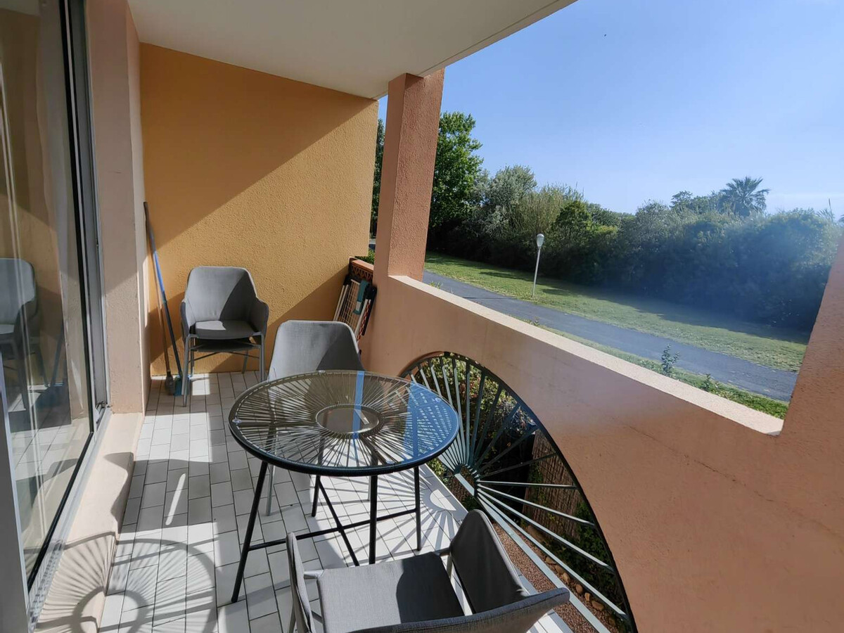 Studio rénové 30m² avec terrasse à 1km de la plage - Photo 12