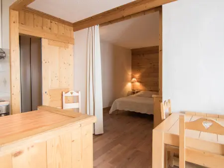 Appartement 2 pièces Tignes, balcon sud/ouest, vue montagne : photo 8