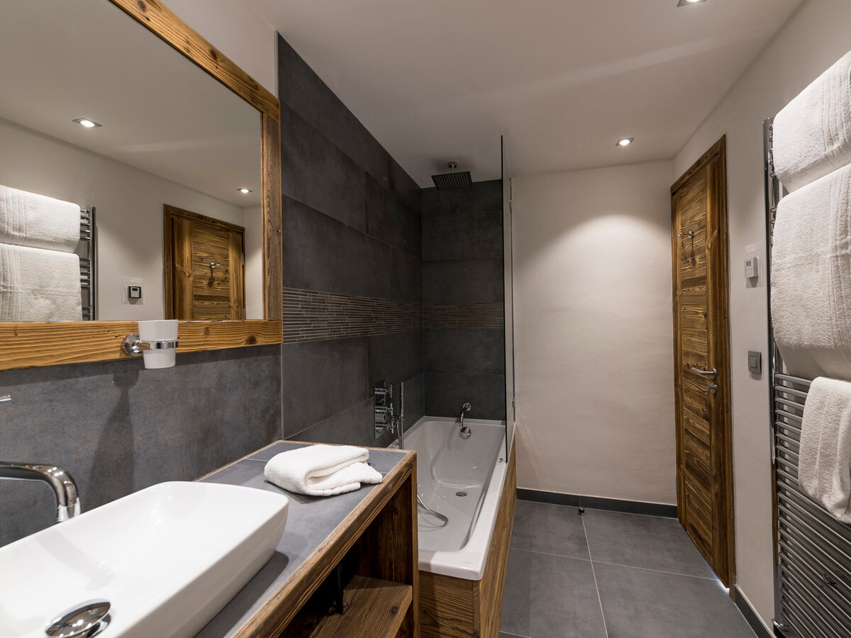 Appart 6 pers Courchevel 1850 Ski-in/Ski-out Vue Saulire - Photo 4