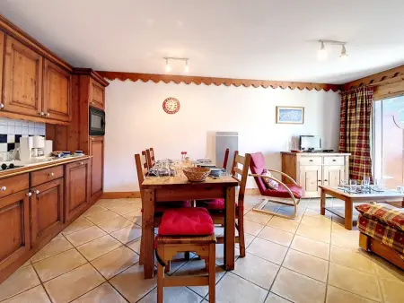 Location appartement à Les Menuires, Appartement lumineux près des pistes, balcon, 6 personnes